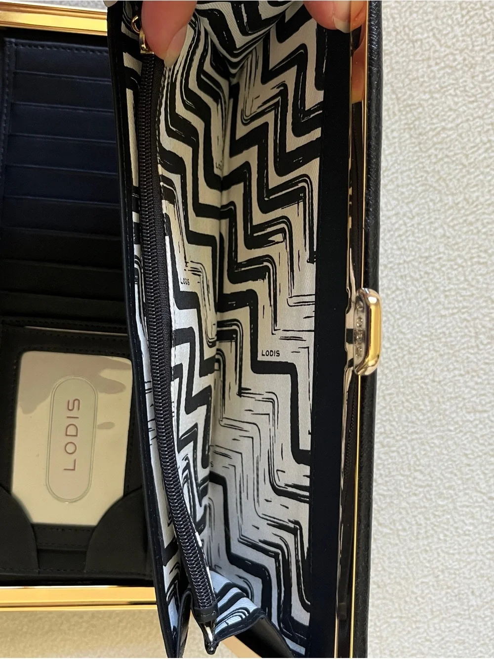 LODIS Black Gold Valley Boulevard Large Ballet Wallet Clutch Stripe Leather Fold